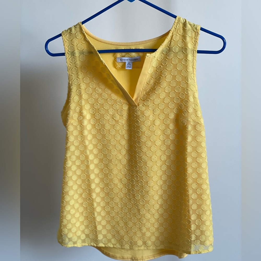 NWOT 41 Hawthorne Yellow mixed media Top